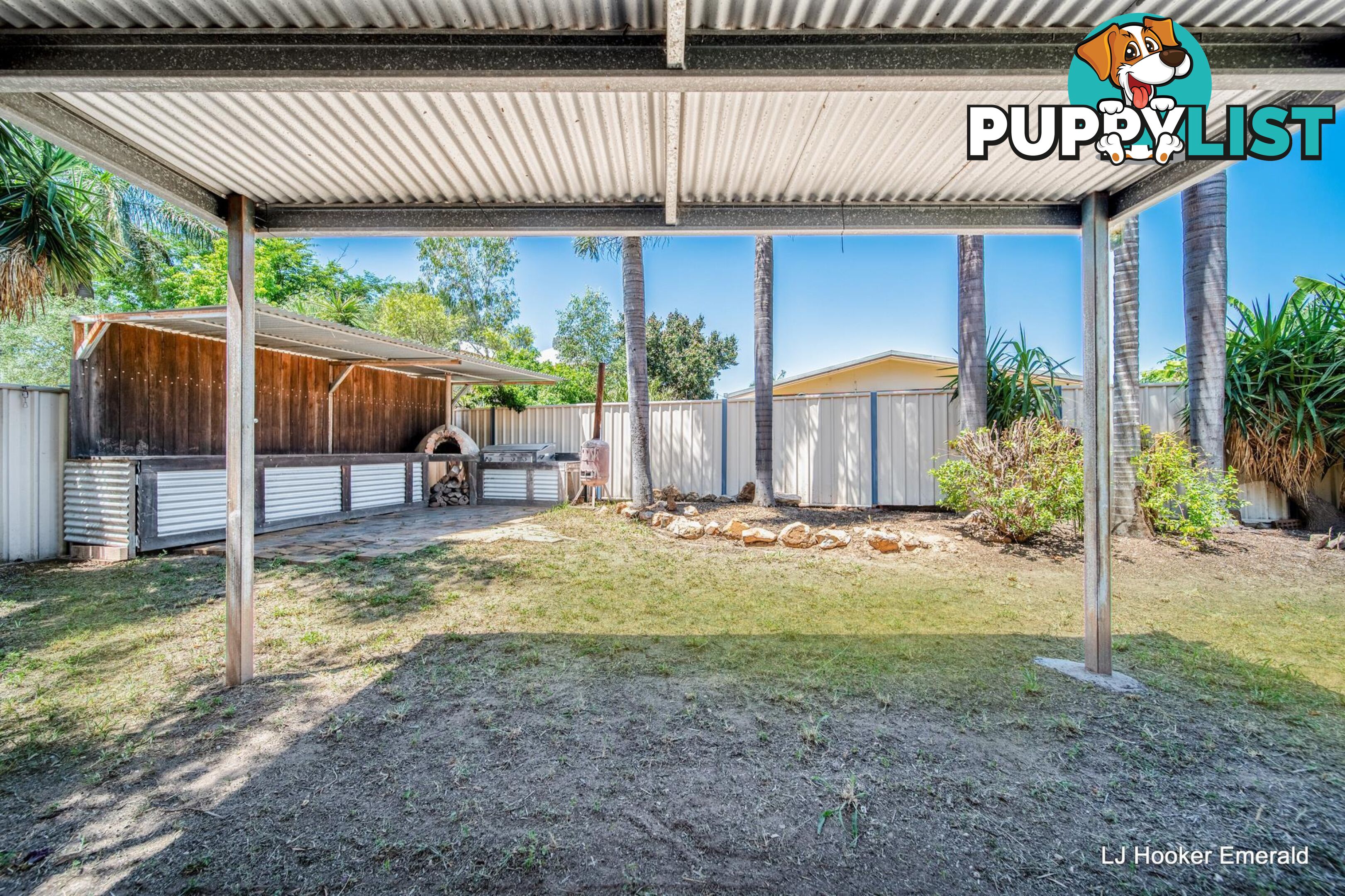 4 Roseanne Road EMERALD QLD 4720