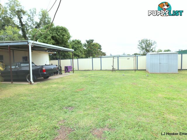 31 Church Lane EMERALD QLD 4720