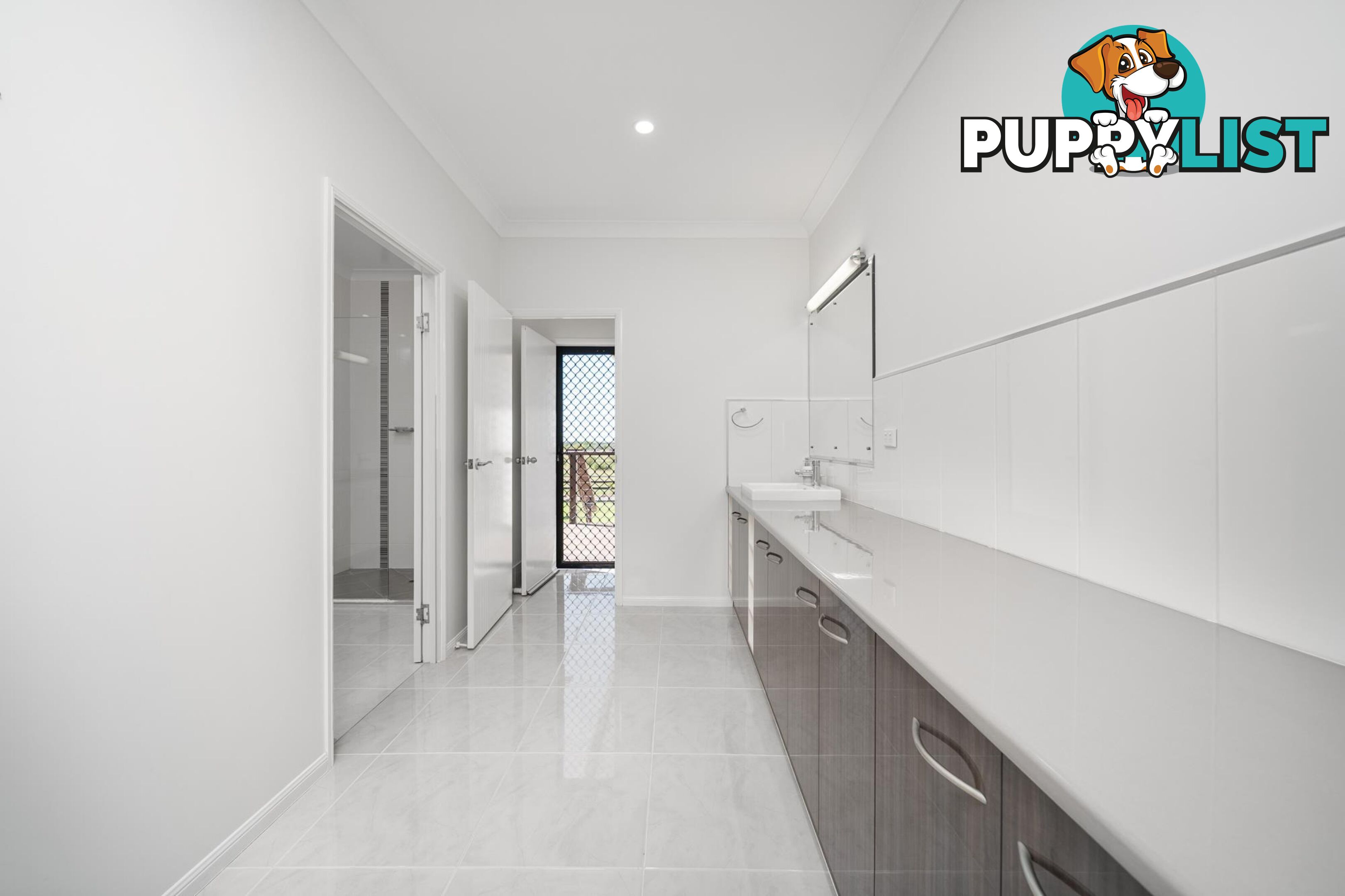 30 Edgewood Drive EMERALD QLD 4720