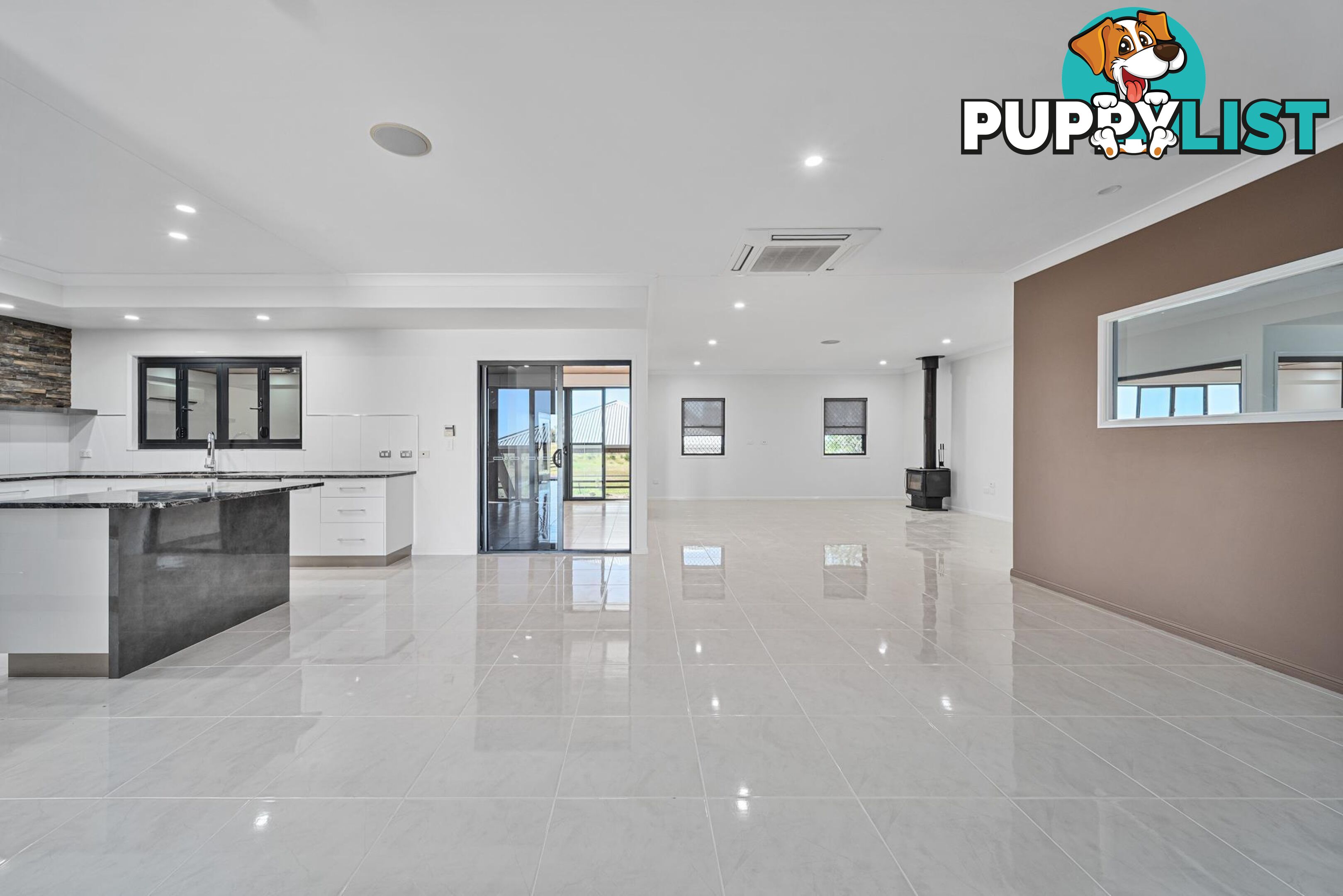 30 Edgewood Drive EMERALD QLD 4720