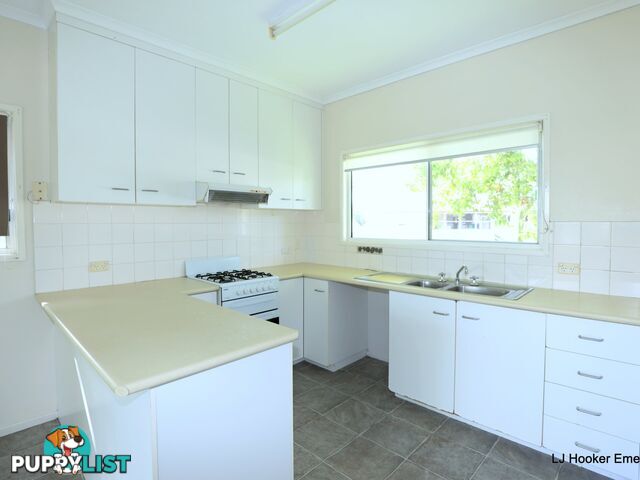 2 Eric Court EMERALD QLD 4720