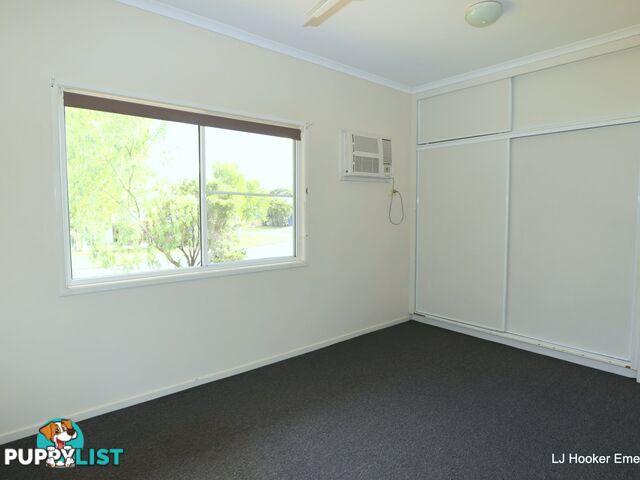 2 Eric Court EMERALD QLD 4720