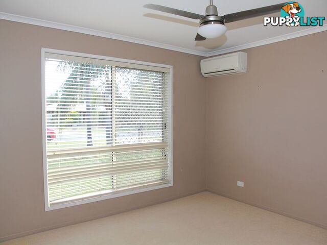 57 Staal Cr EMERALD QLD 4720