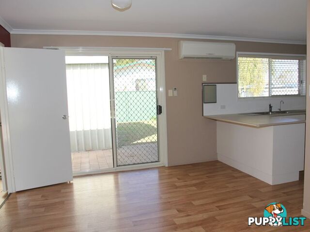 57 Staal Cr EMERALD QLD 4720