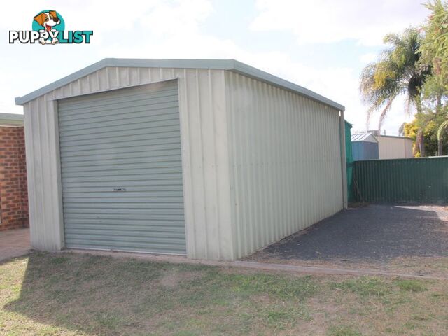 57 Staal Cr EMERALD QLD 4720