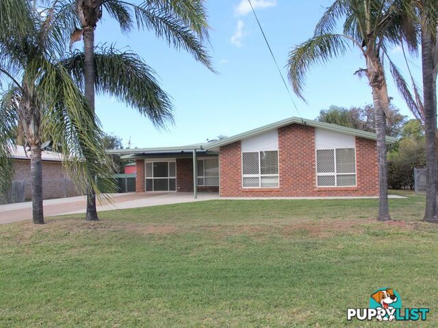 57 Staal Cr EMERALD QLD 4720