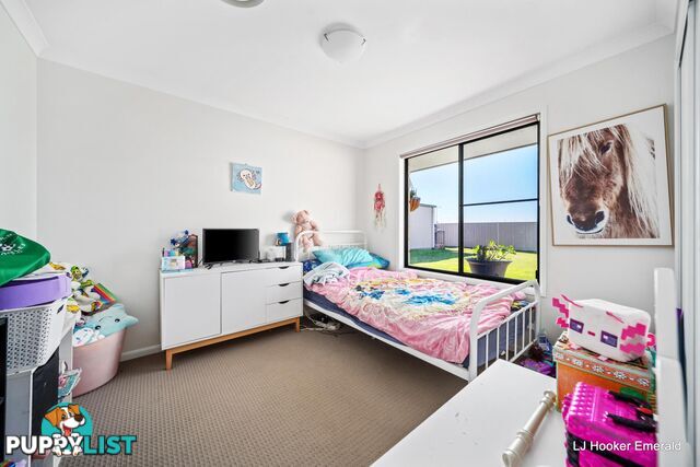35 Thornton Street EMERALD QLD 4720