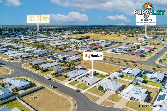 35 Thornton Street EMERALD QLD 4720