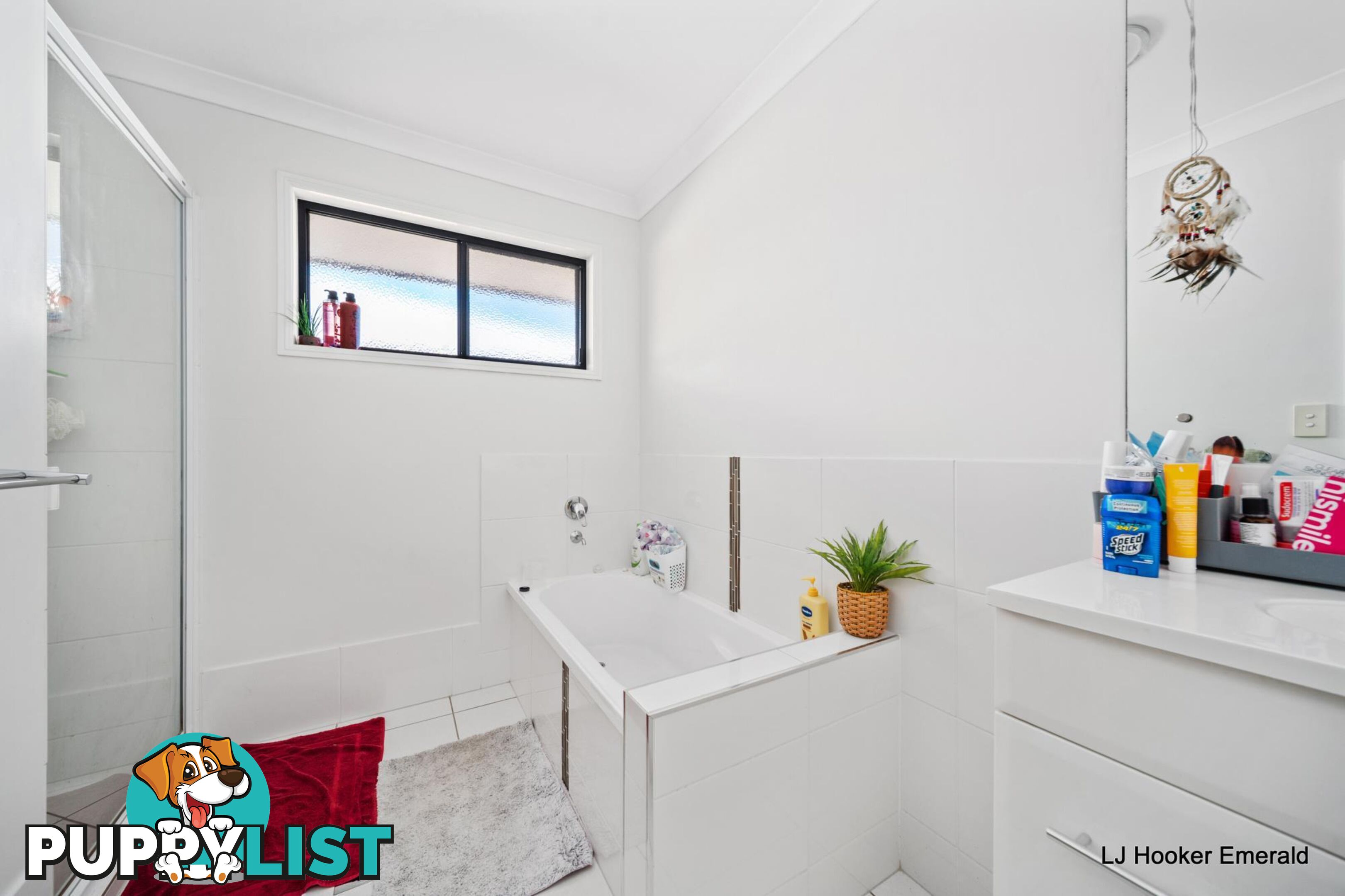 35 Thornton Street EMERALD QLD 4720