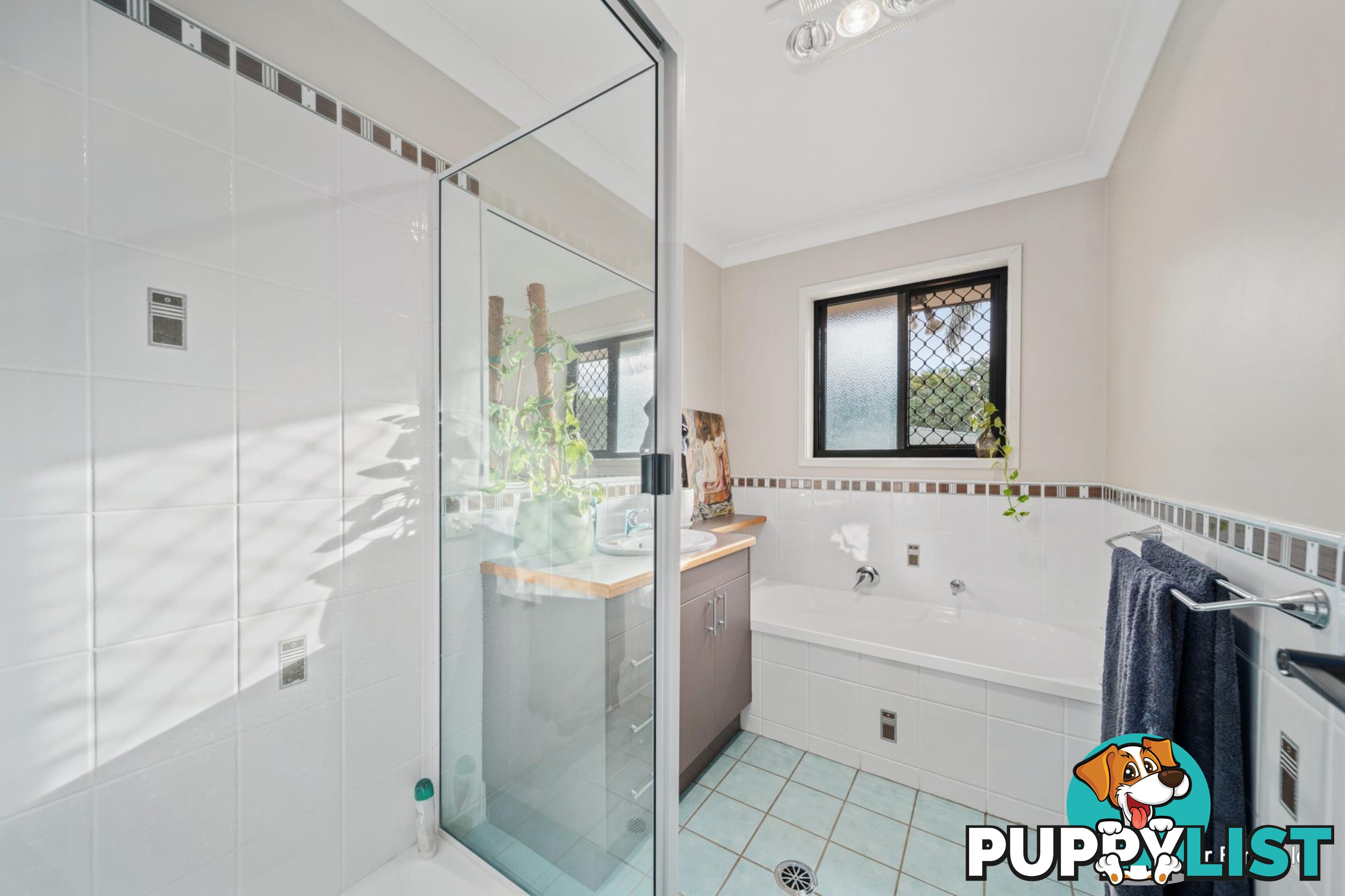 119 Moody Street EMERALD QLD 4720