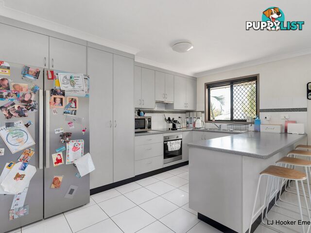 25 Berthun Street EMERALD QLD 4720