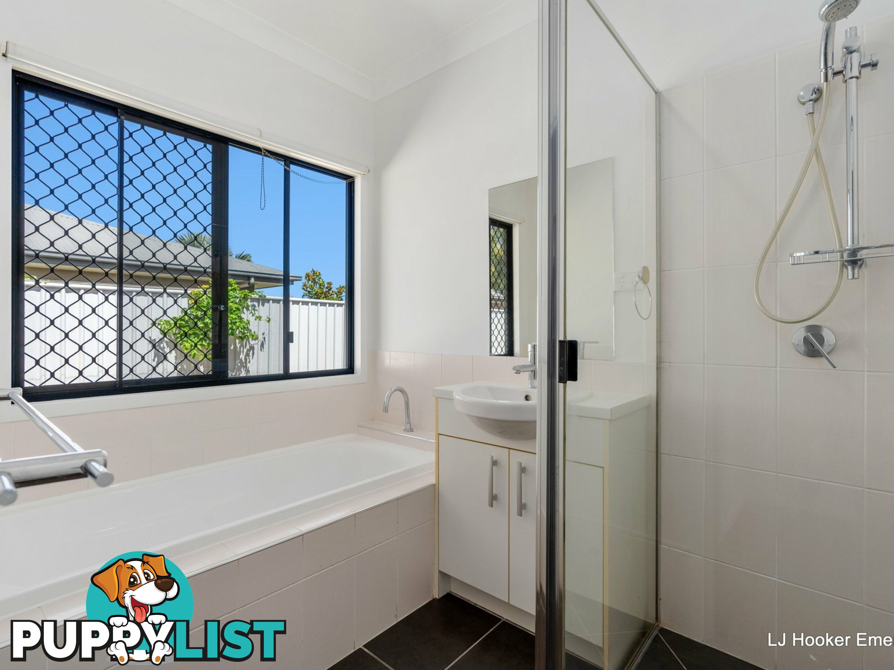 1 Glovar Street EMERALD QLD 4720