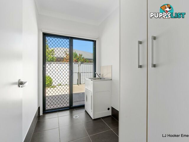 1 Glovar Street EMERALD QLD 4720