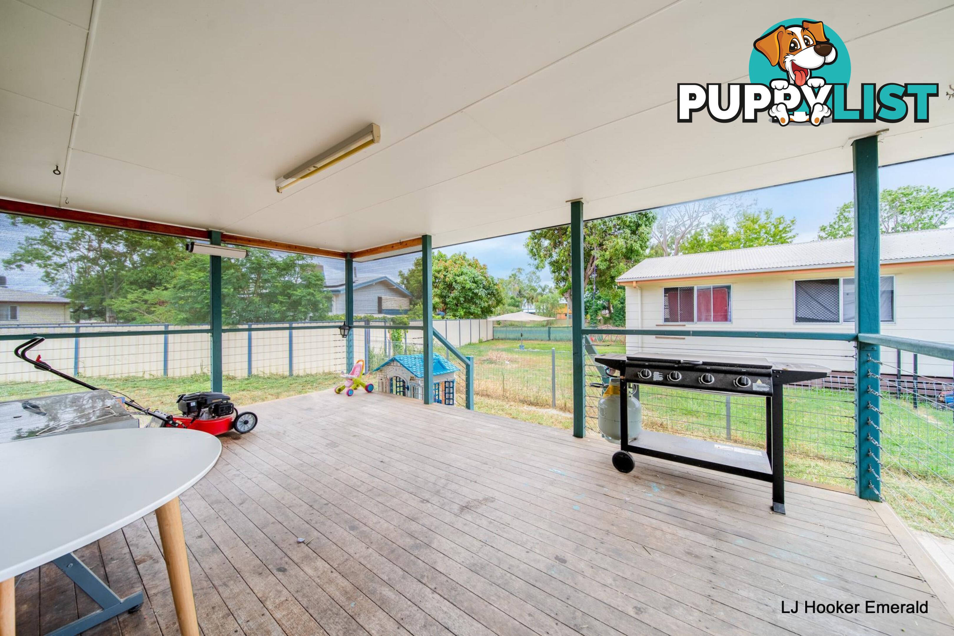 33 Diamond Avenue EMERALD QLD 4720