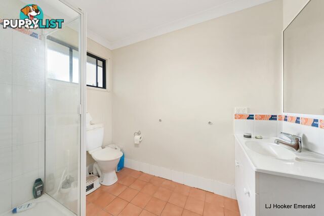 33 Diamond Avenue EMERALD QLD 4720