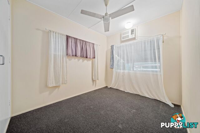 15 Centenary Drive EMERALD QLD 4720