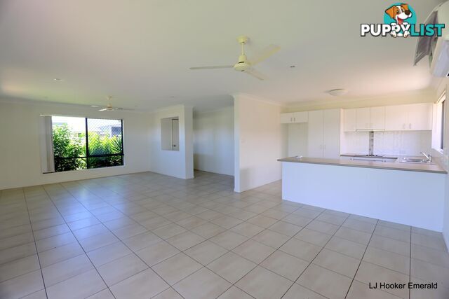 9 Calderwood Street EMERALD QLD 4720