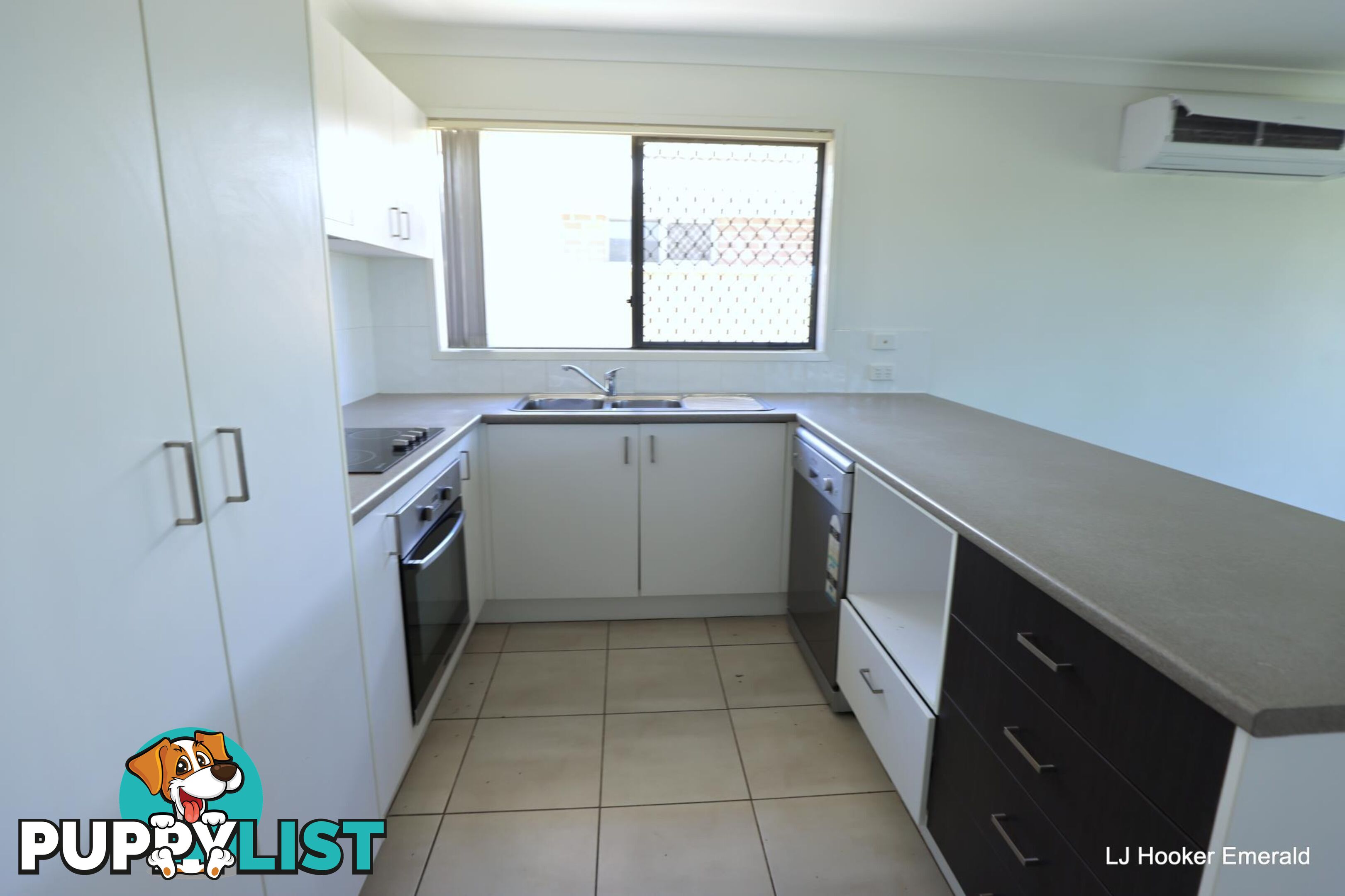 9 Calderwood Street EMERALD QLD 4720