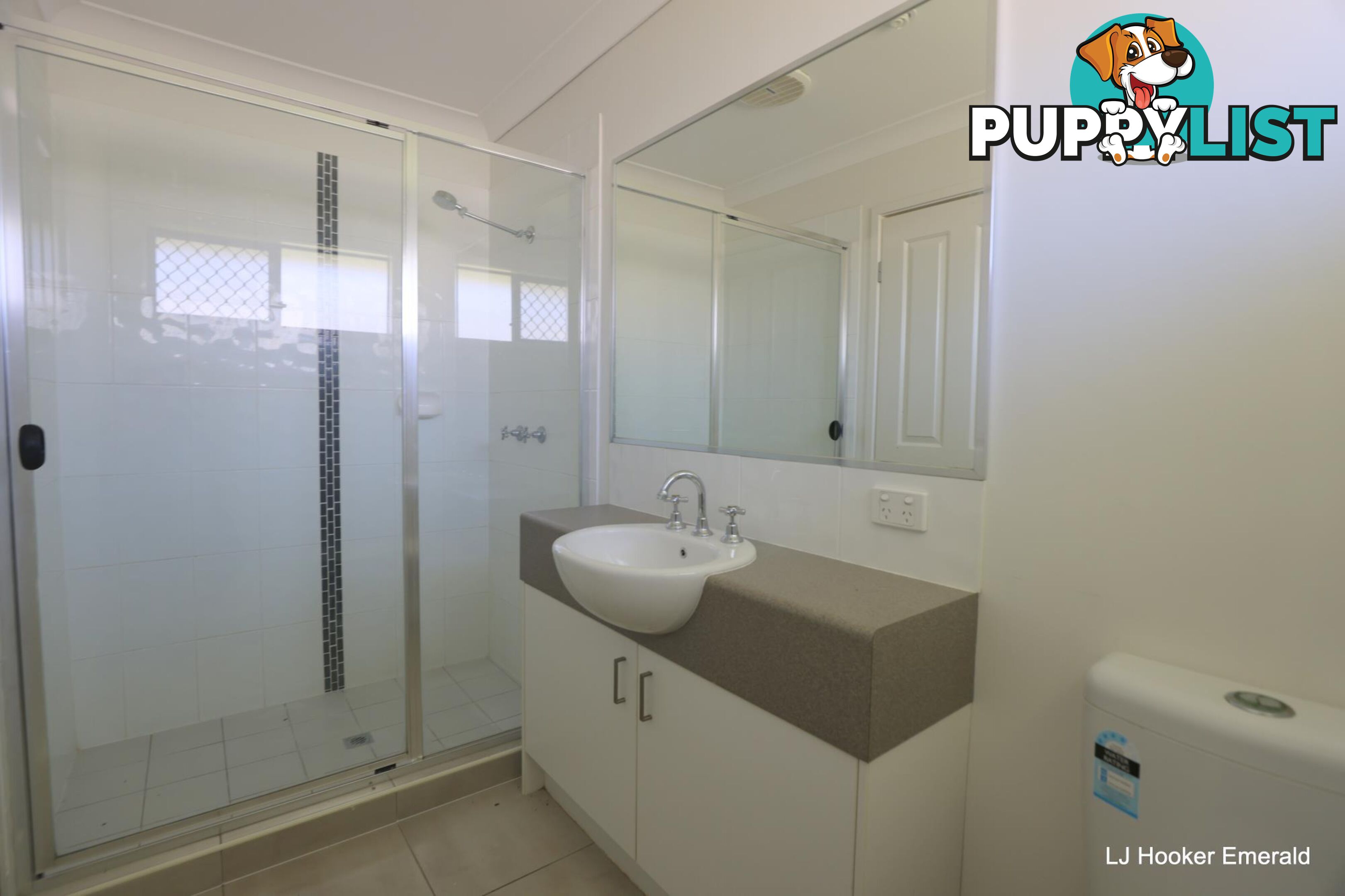 9 Calderwood Street EMERALD QLD 4720
