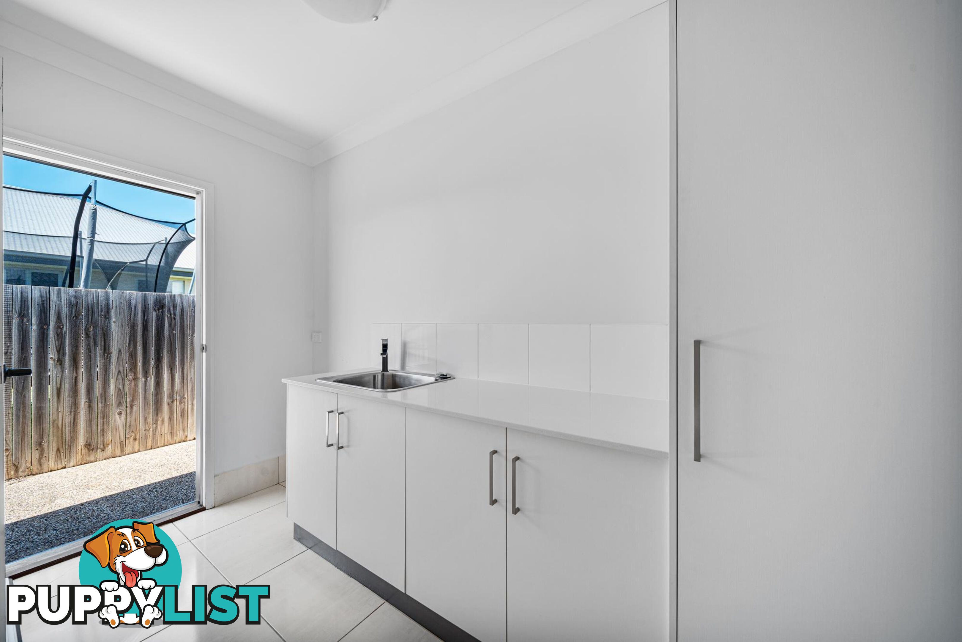 15 Maranda Street EMERALD QLD 4720