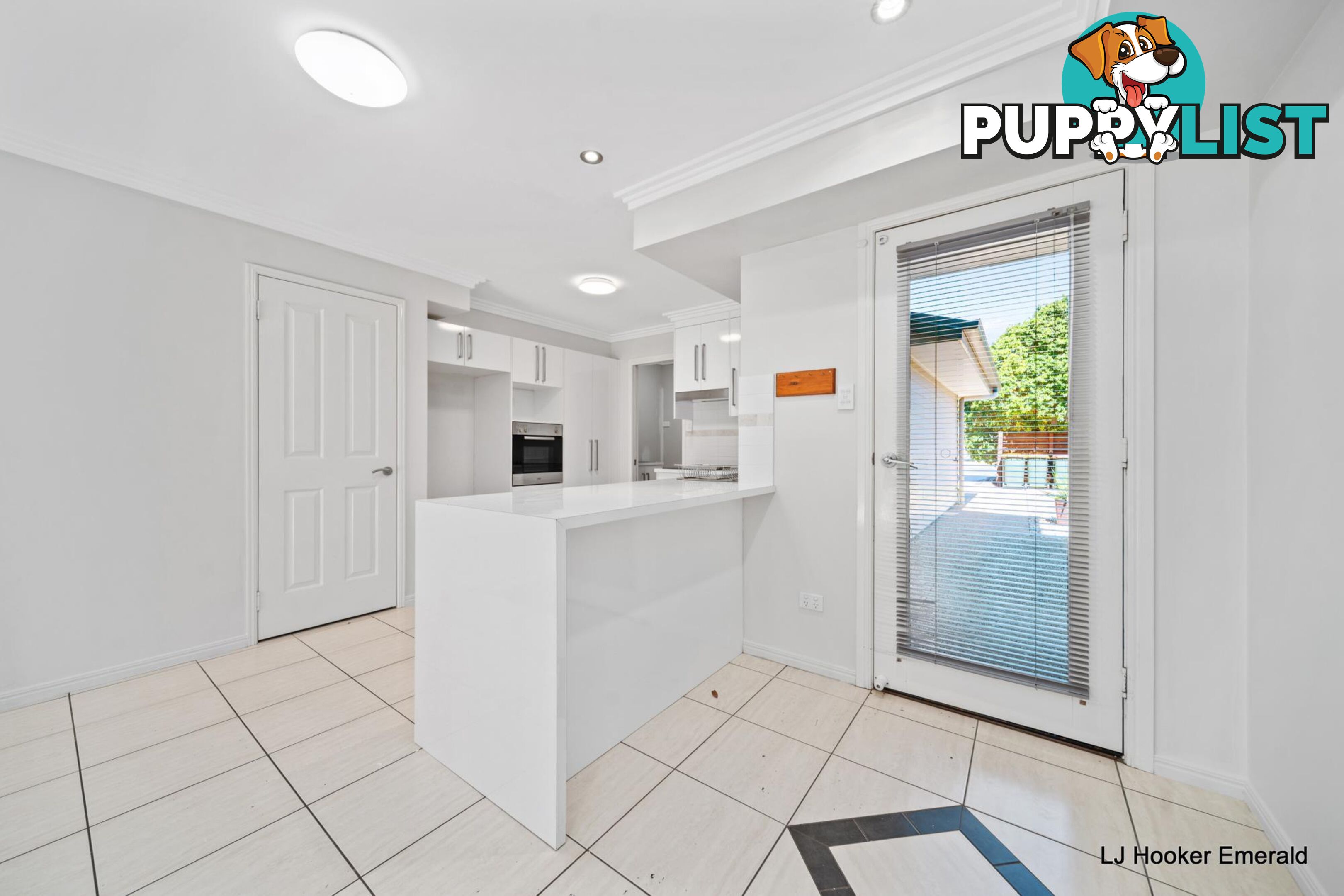 3/70 Long Street EMERALD QLD 4720