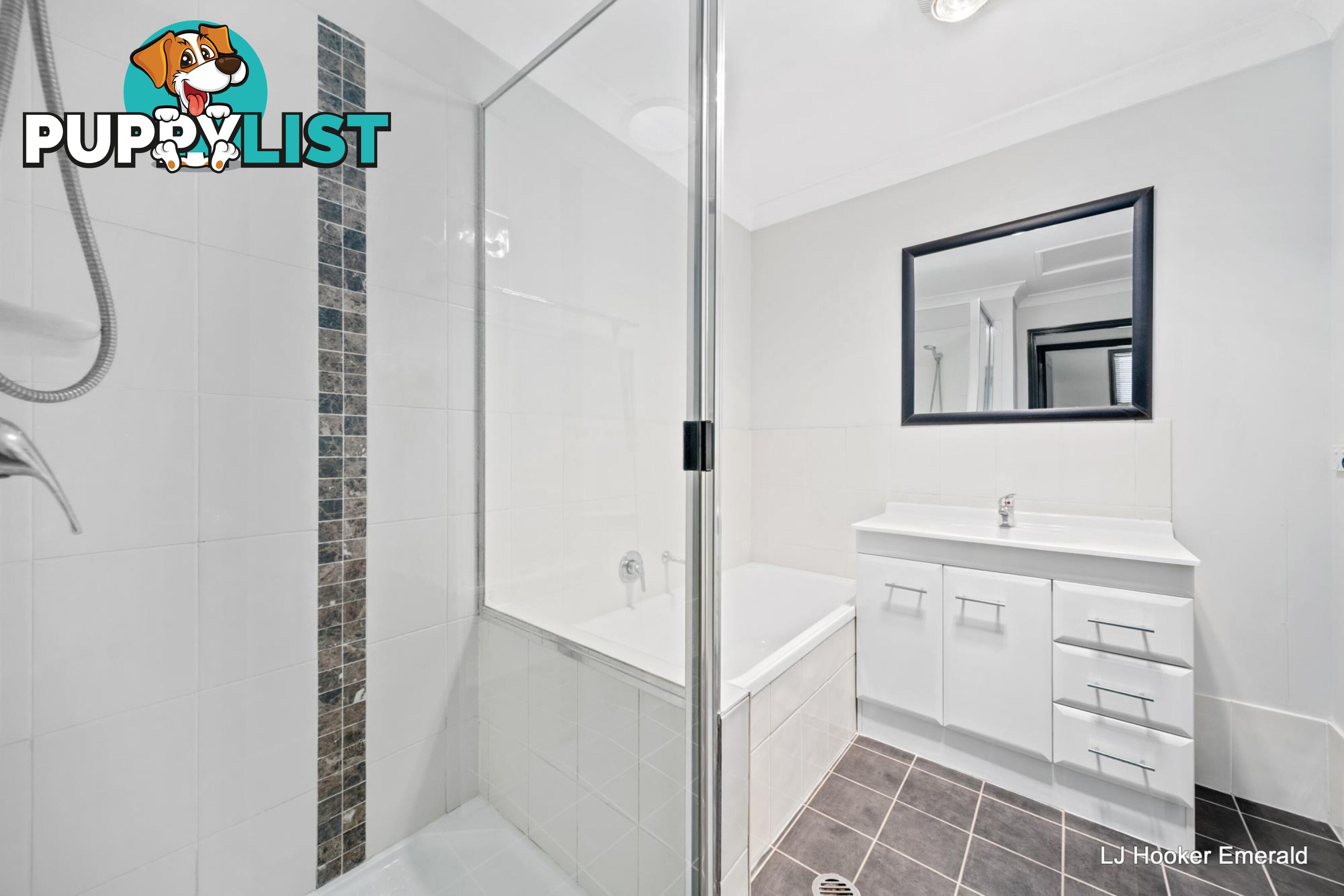 3/70 Long Street EMERALD QLD 4720