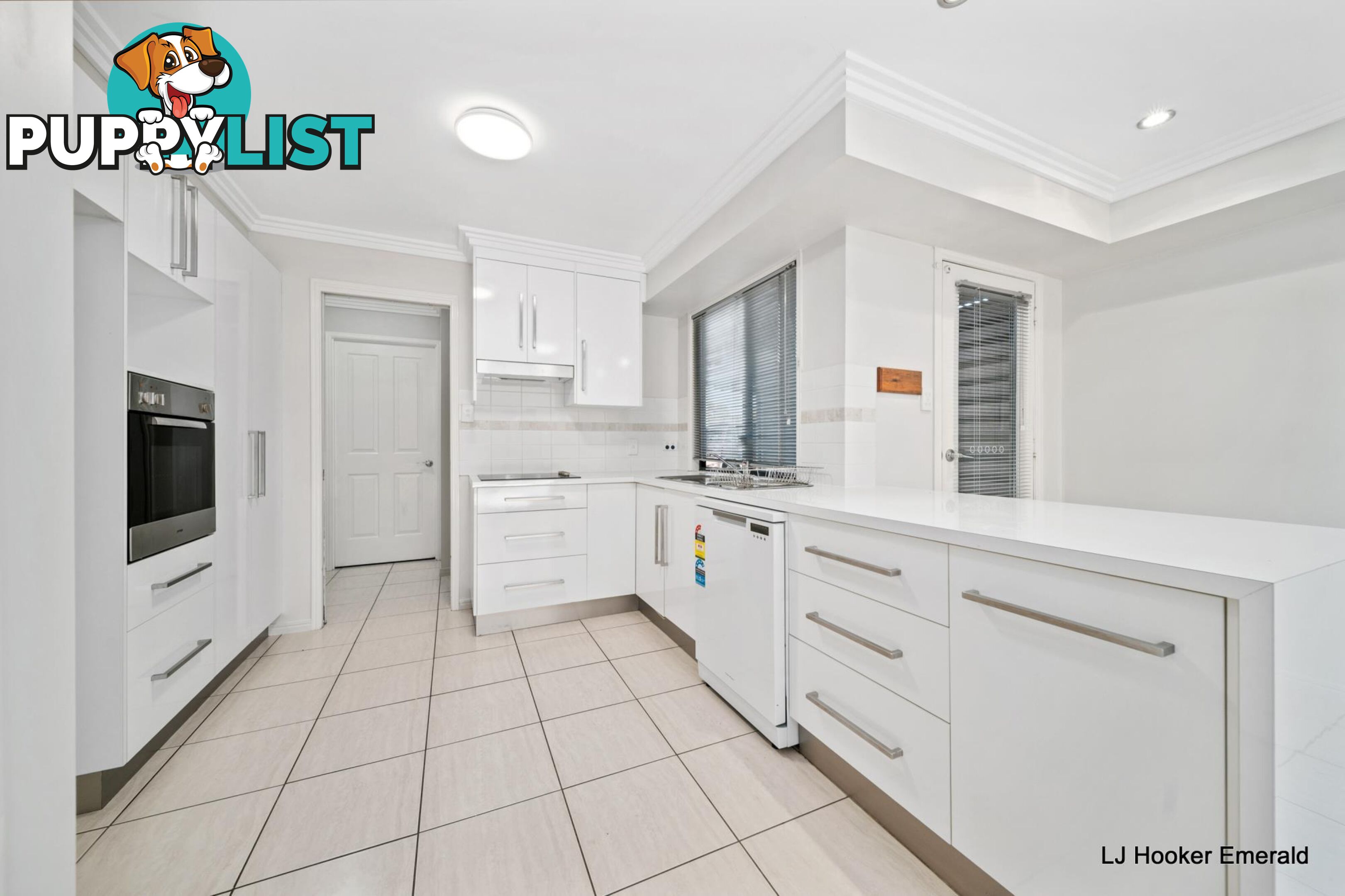 3/70 Long Street EMERALD QLD 4720