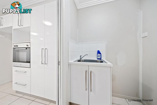 3/70 Long Street EMERALD QLD 4720