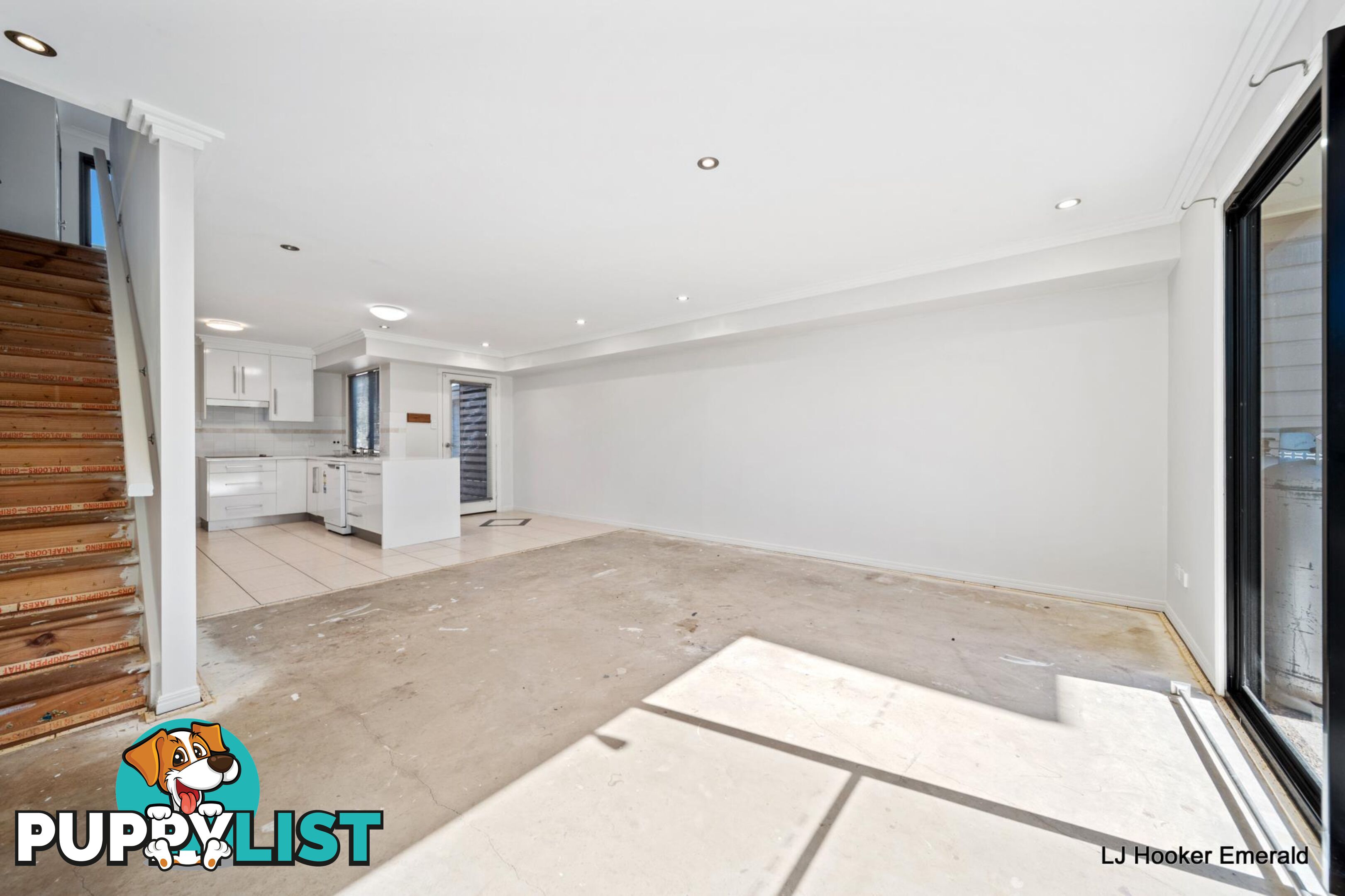 3/70 Long Street EMERALD QLD 4720