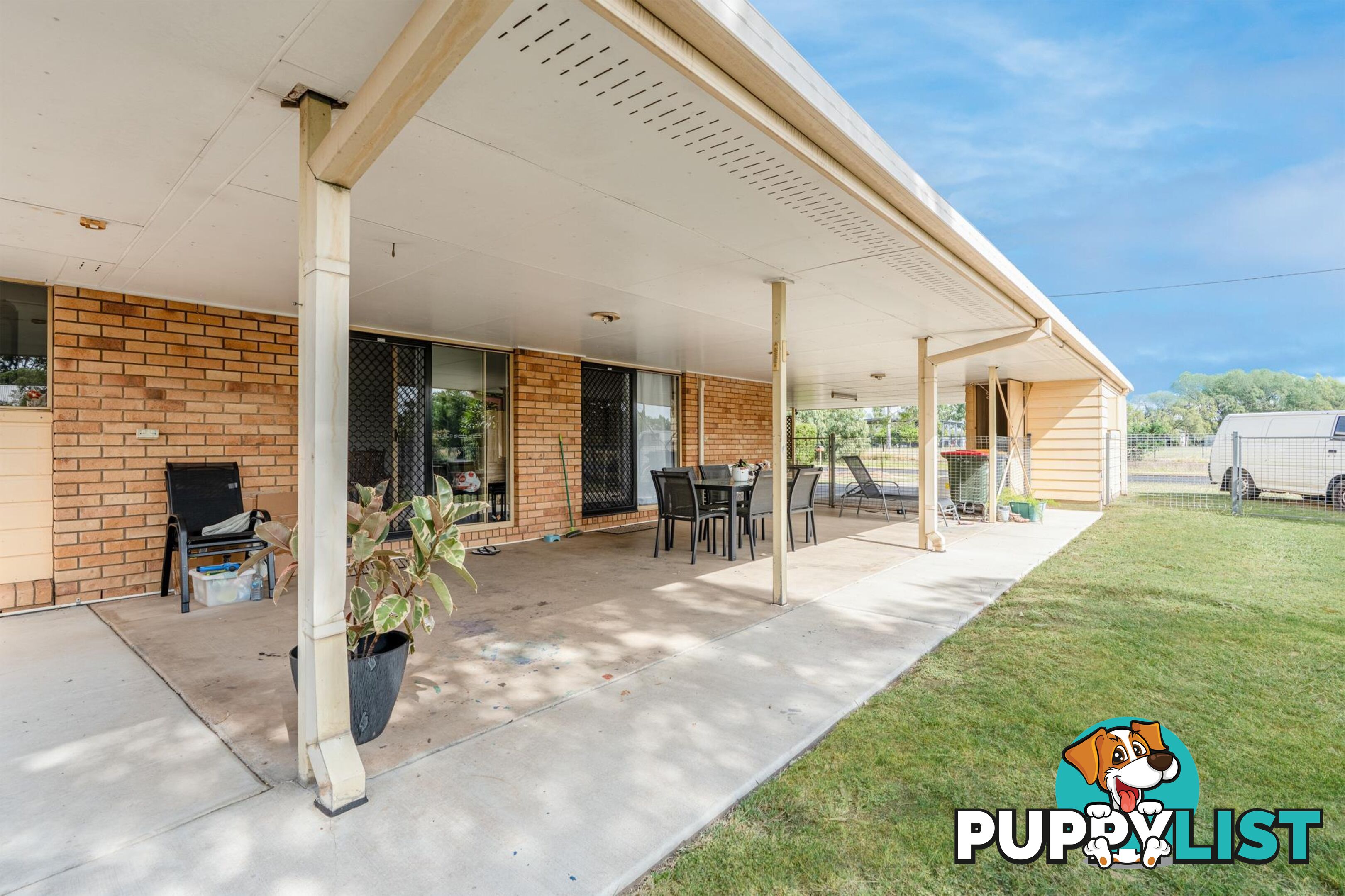172 Borilla Street EMERALD QLD 4720