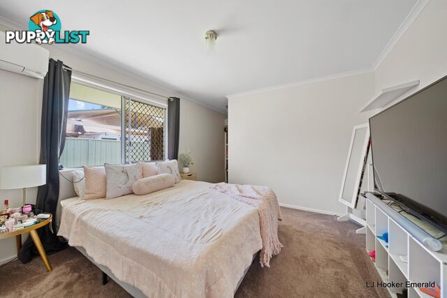 38 Barry Street EMERALD QLD 4720