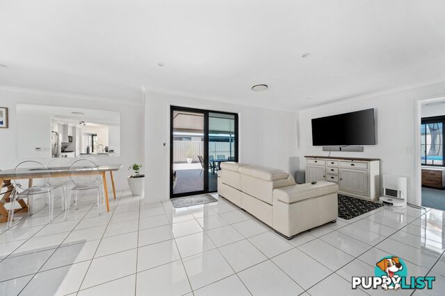 9 Sewell Street EMERALD QLD 4720