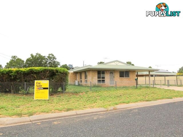 1/1 Buchholz Place EMERALD QLD 4720