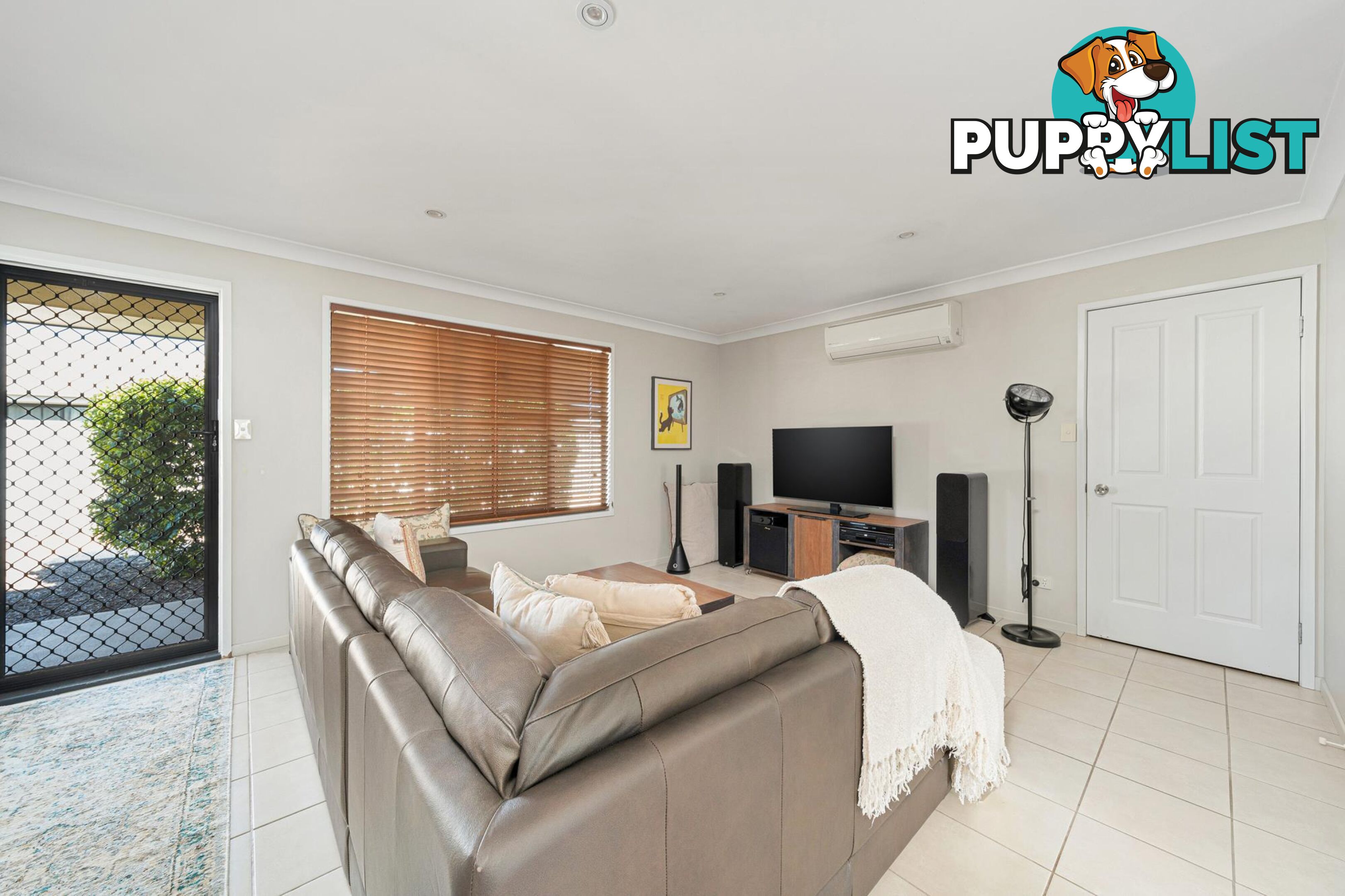 2/23 Desgrand Street EMERALD QLD 4720