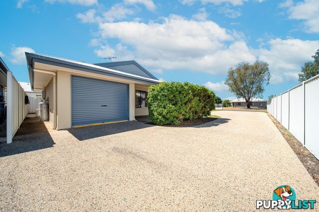 2/23 Desgrand Street EMERALD QLD 4720