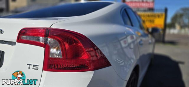 2014 VOLVO S60 T5R DESIGN FMY14 4D SEDAN