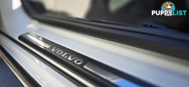 2014 VOLVO S60 T5R DESIGN FMY14 4D SEDAN