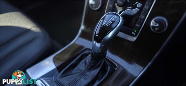 2014 VOLVO S60 T5R DESIGN FMY14 4D SEDAN