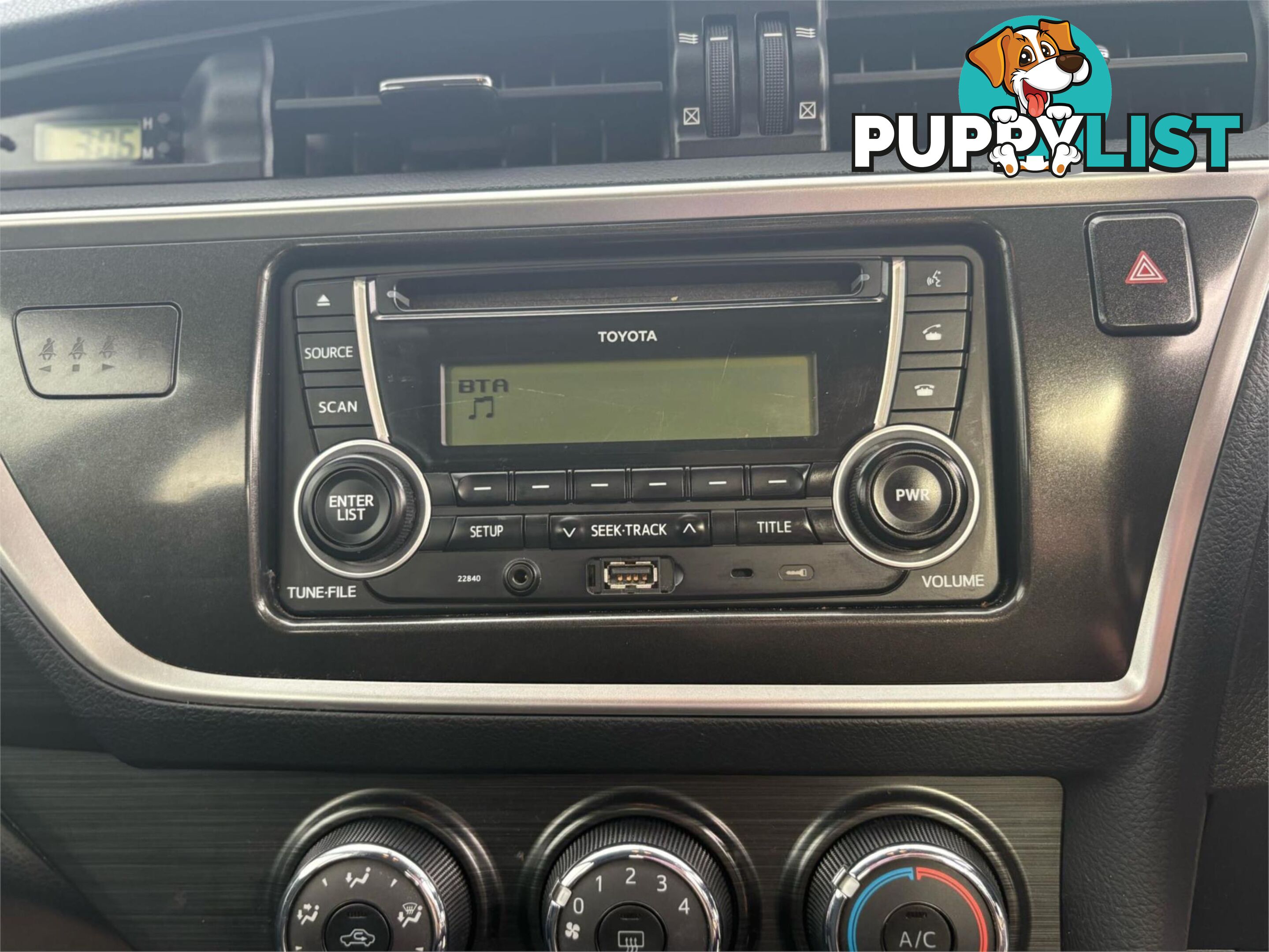 2013 TOYOTA COROLLA ASCENT ZRE182R 5D HATCHBACK