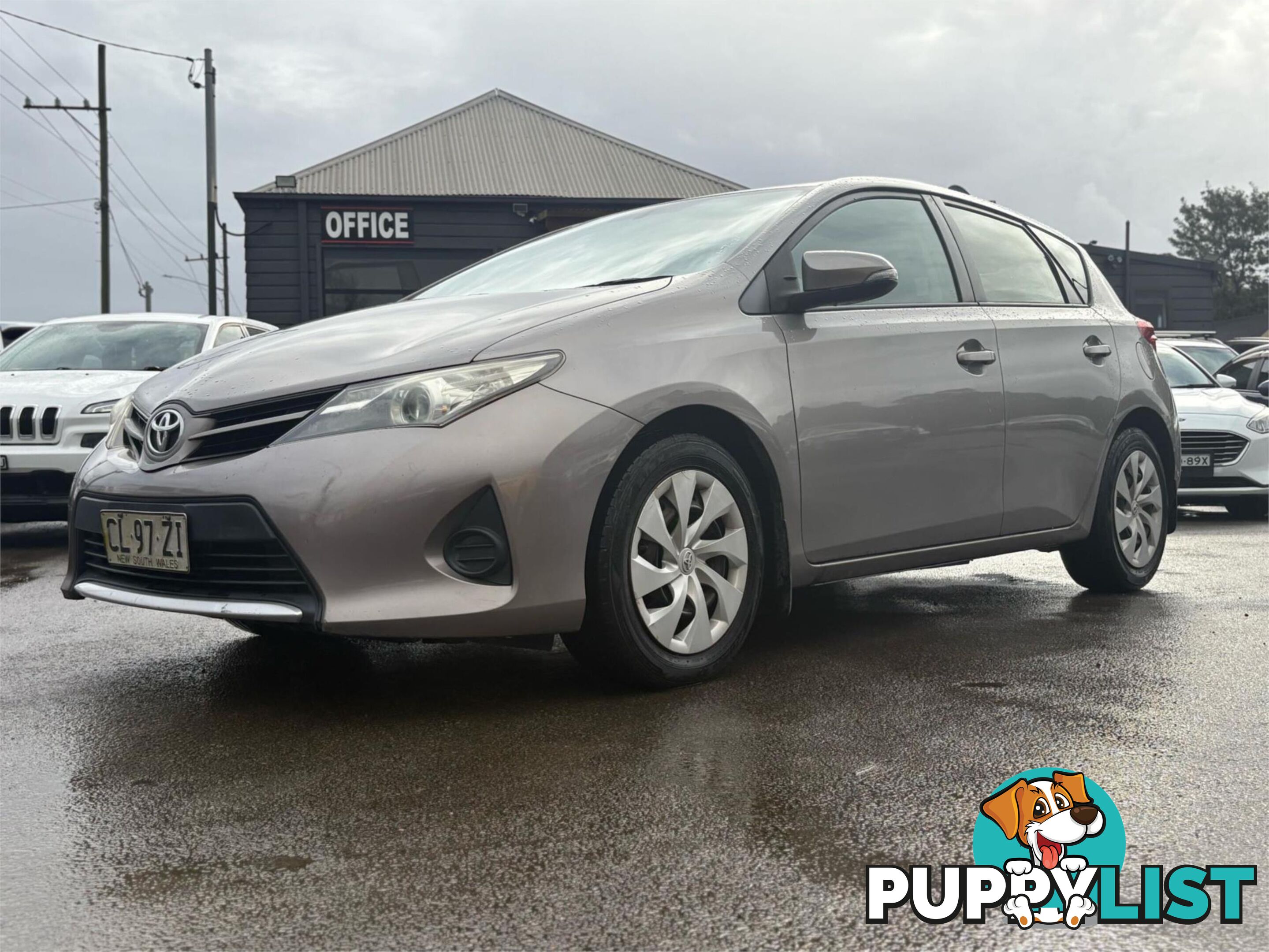 2013 TOYOTA COROLLA ASCENT ZRE182R 5D HATCHBACK