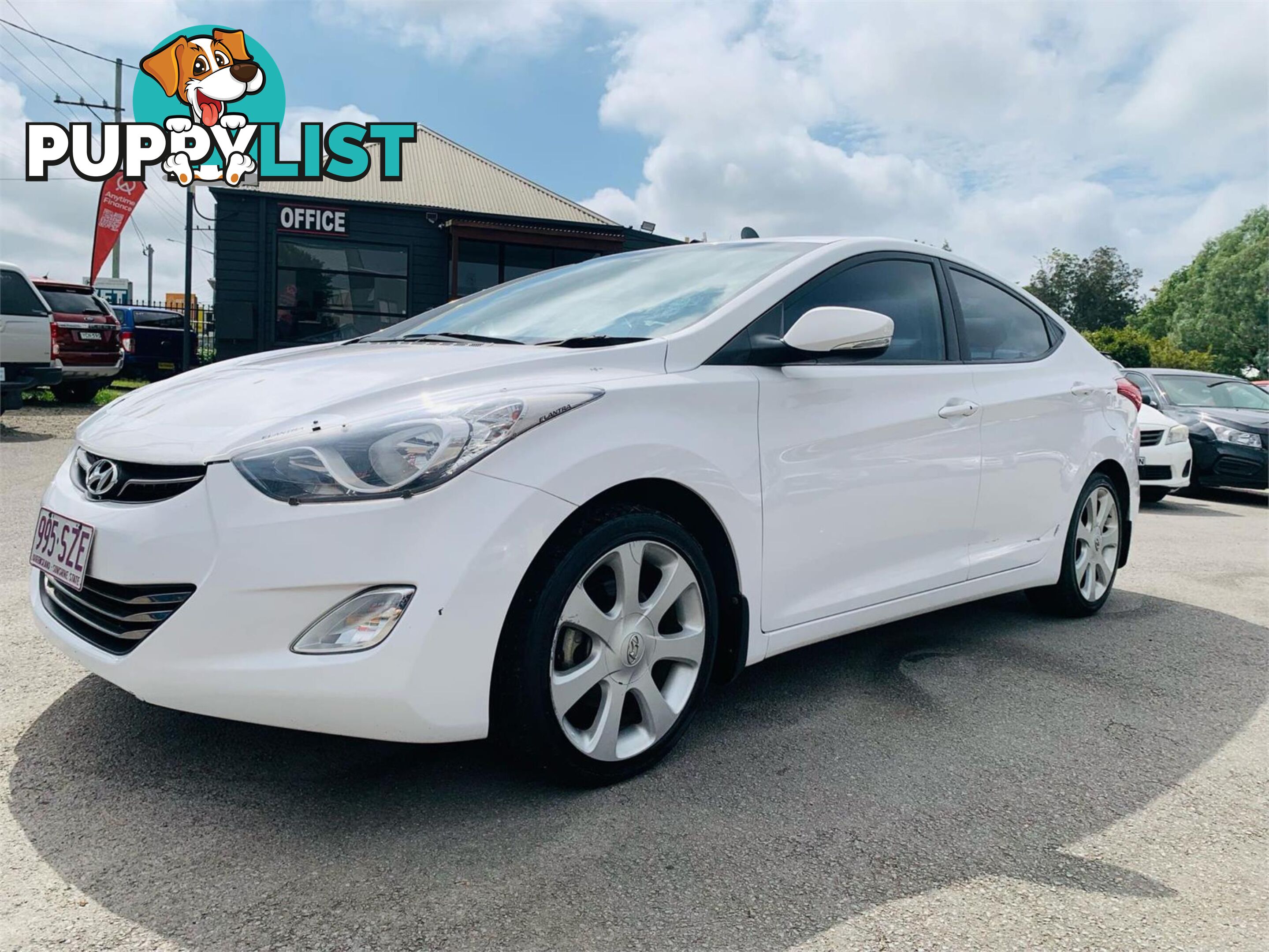 2013 HYUNDAI ELANTRA PREMIUM MD2 4D SEDAN