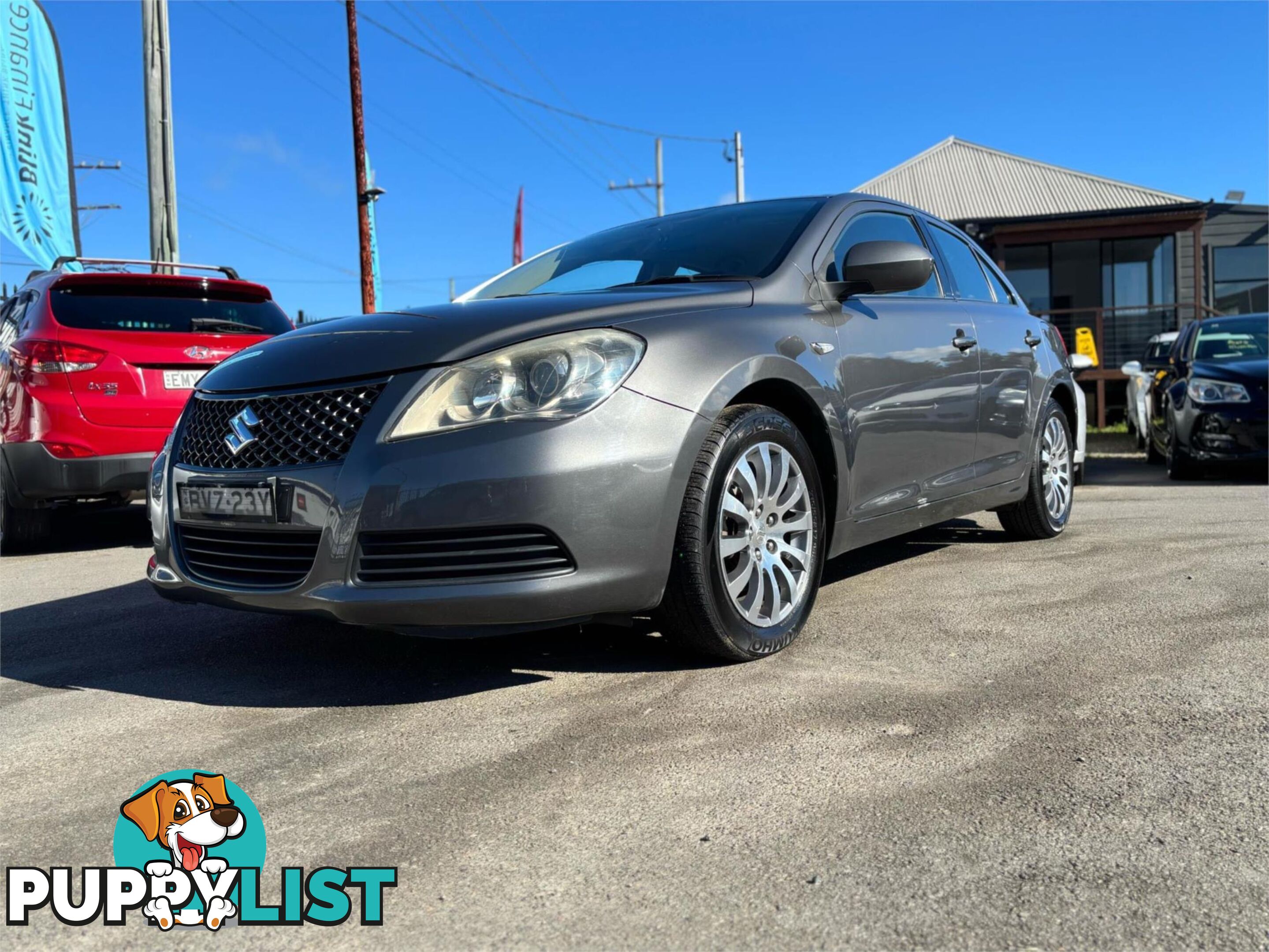 2010 SUZUKI KIZASHI XL FR 4D SEDAN