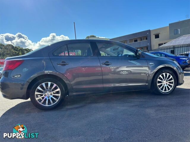 2010 SUZUKI KIZASHI XL FR 4D SEDAN