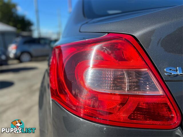 2010 SUZUKI KIZASHI XL FR 4D SEDAN