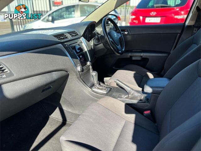 2010 SUZUKI KIZASHI XL FR 4D SEDAN