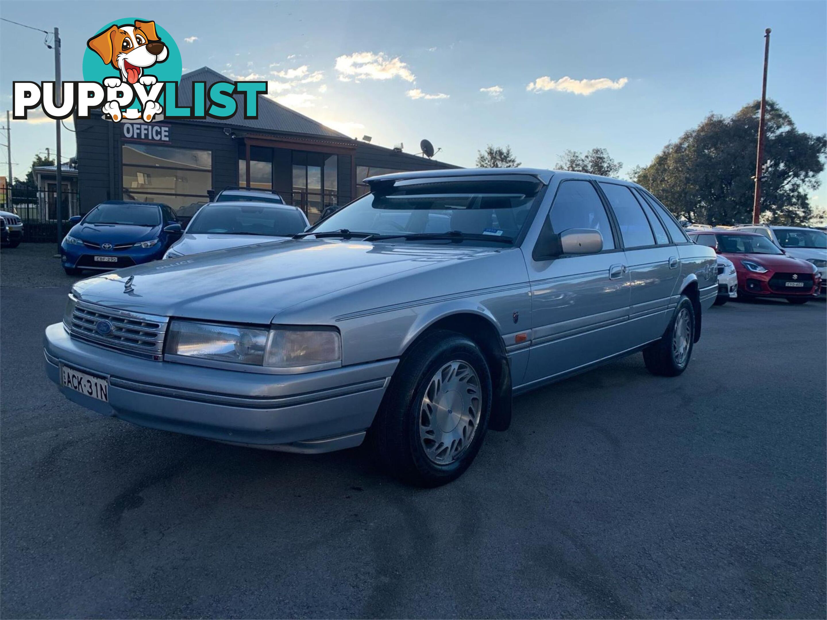 1994 FORD FAIRLANE GHIA NCII 4D SEDAN