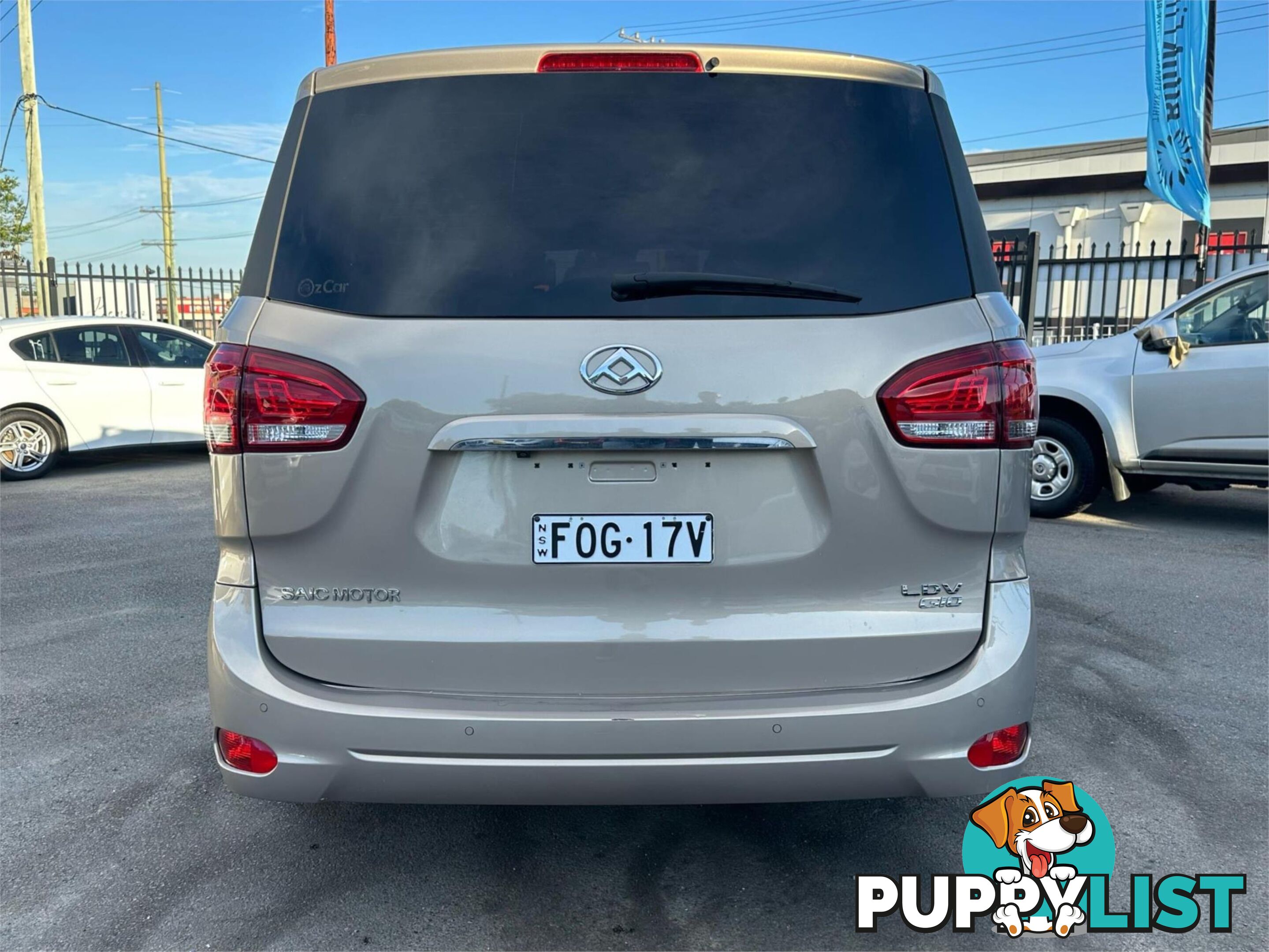 2017 LDV G10 (9SEATMPV) SV7A 4D WAGON