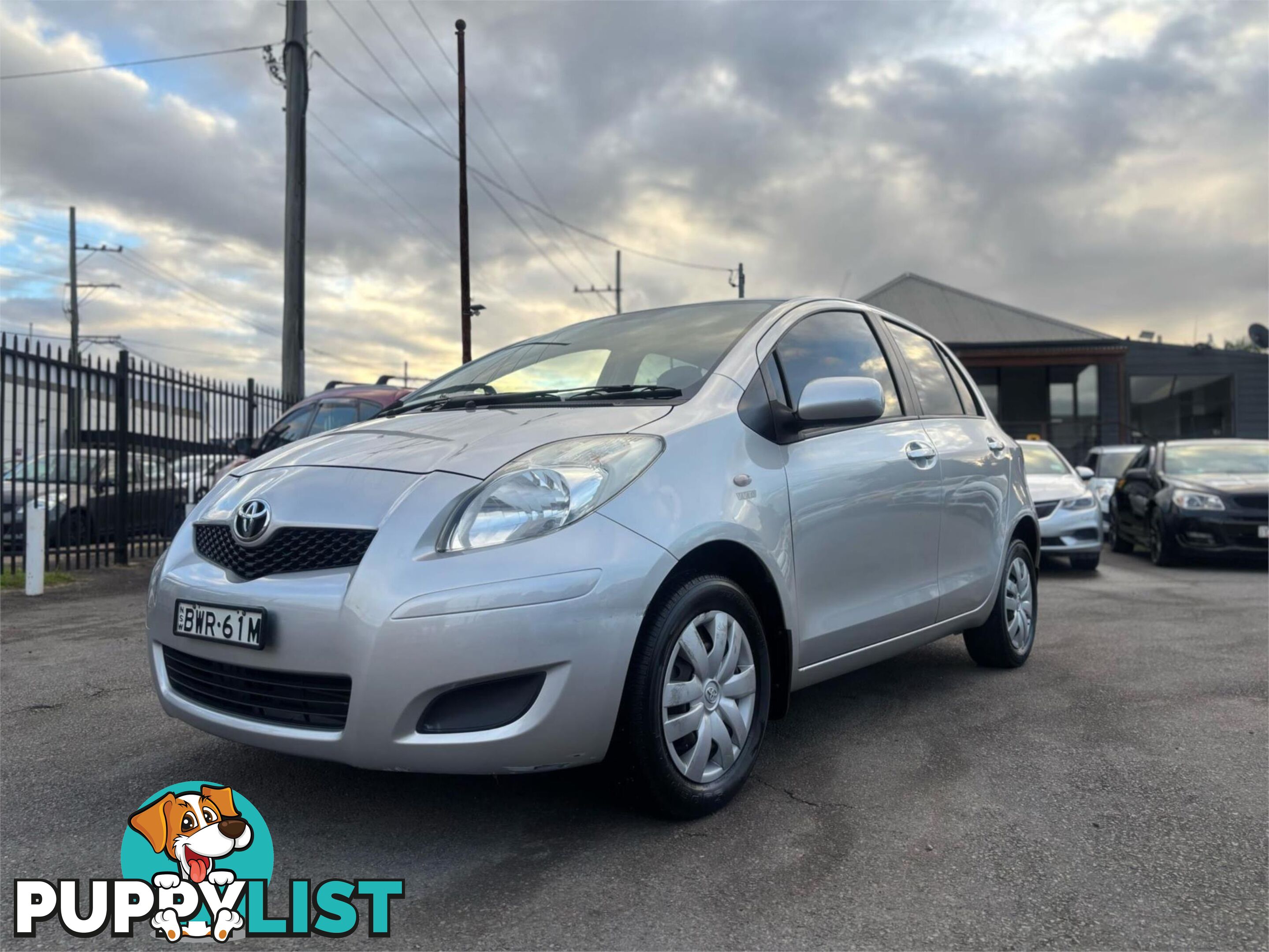 2011 TOYOTA YARIS YR NCP90R10UPGRADE 5D HATCHBACK