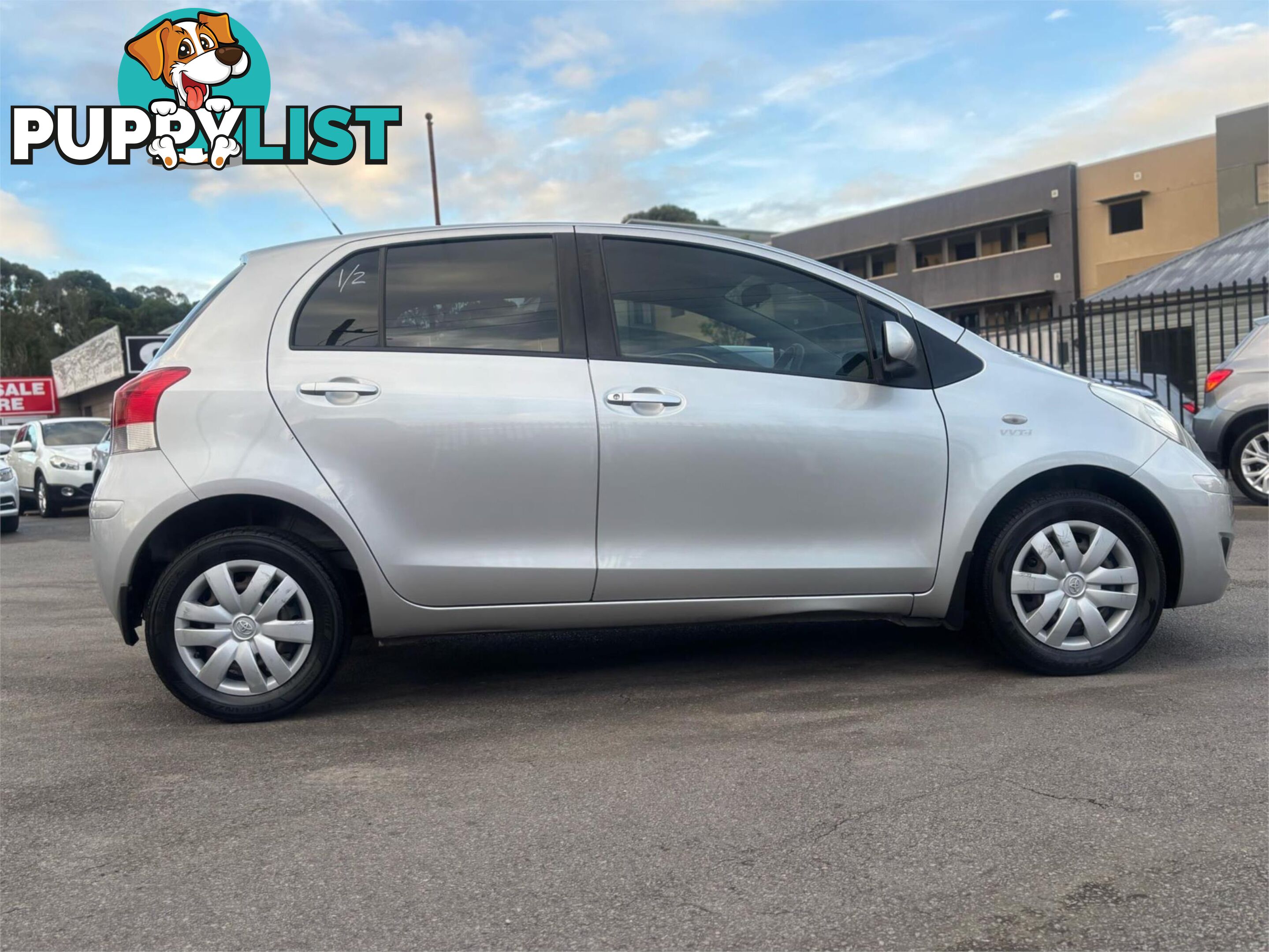 2011 TOYOTA YARIS YR NCP90R10UPGRADE 5D HATCHBACK