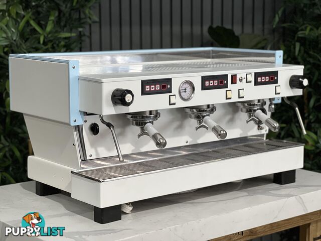 LA  MARZOCCO LINEA CLASSIC 3 GROUP WHITE &amp; LIGHT BLUE w. PESADO HANDLES ESPRESSO COFFEE MACHINE